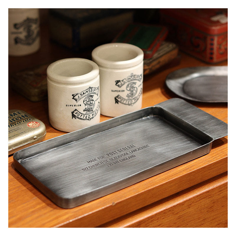 POST GENERAL | PG Industrial Tray Rect Iron