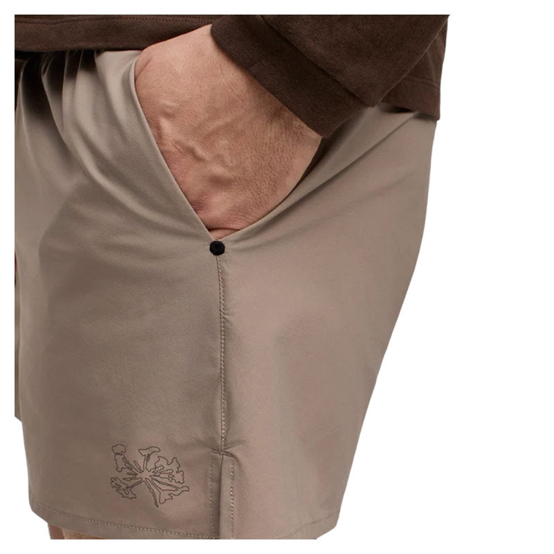PORTAL | Marka Liner Short Desert Taupe