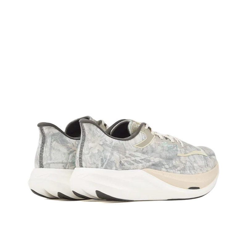 HOKA | x John Elliott Rocket X 3 Spray Green / Antique White