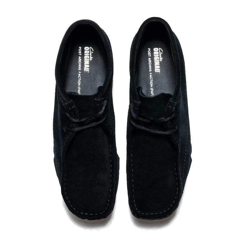 CLARKS | x Post Archive Faction Wallabee Boot Black Suede