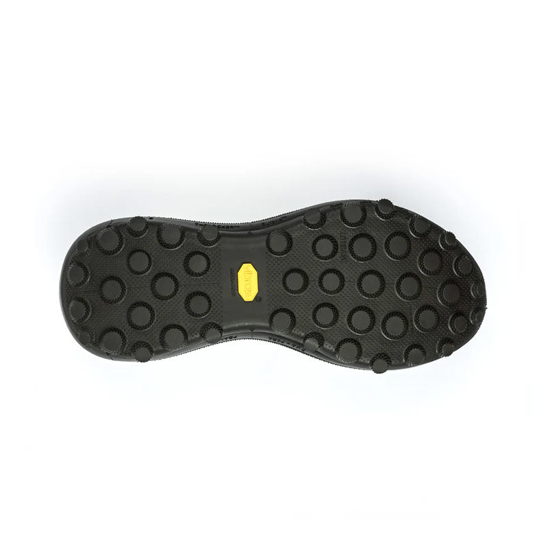 SATISFY | The Rocker Running Shoe Grenoble Green