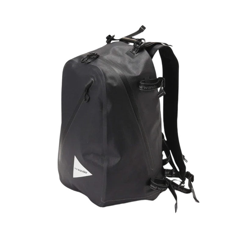 AND WANDER | Waterproof Daypack Black