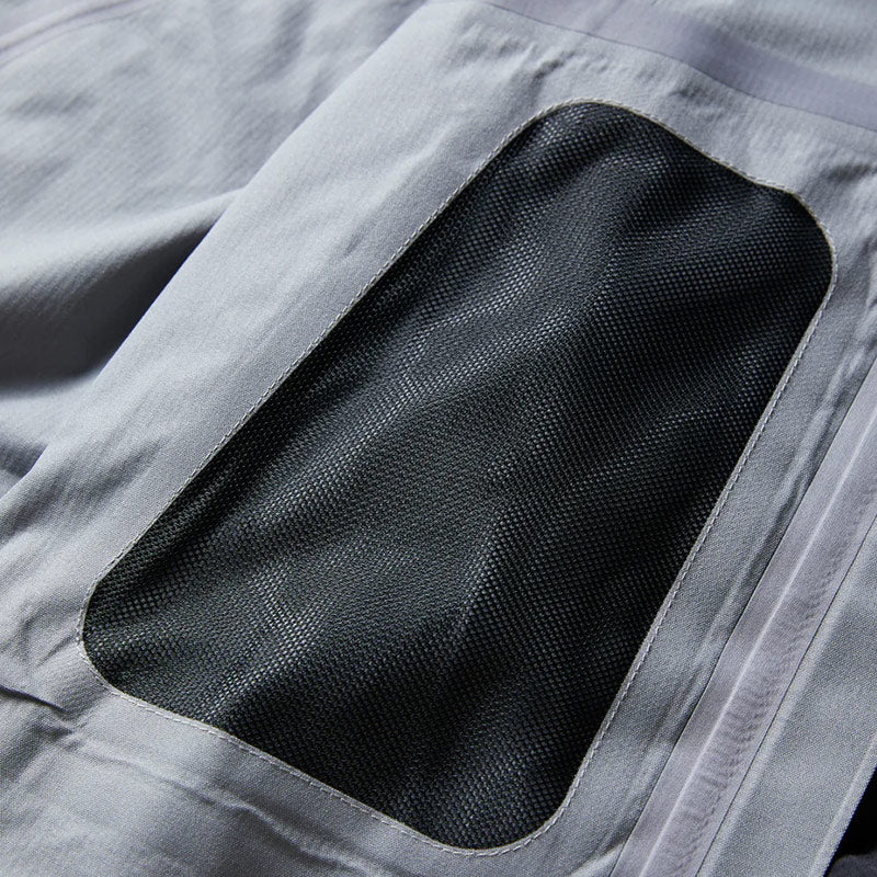 NINEPOINTNINE | x Lining Light Tracker 3L Shell Jacket Black