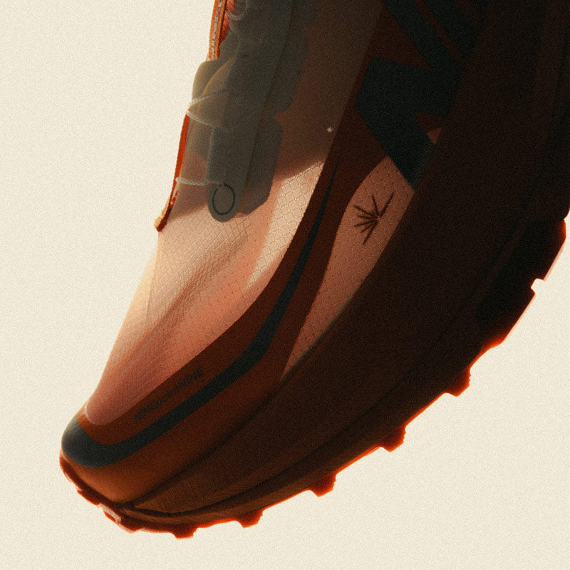 NINEPOINTNINE | x Lining Light Tracker Duli Orange