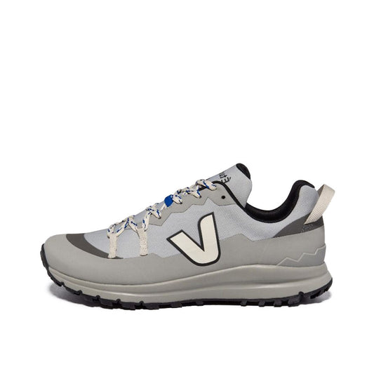 VEJA x ETUDES Trek-Shell Shark Grey