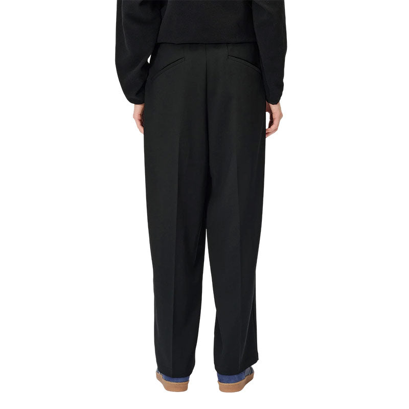 GOLDWIN | Relax Straight Easy Pants Black