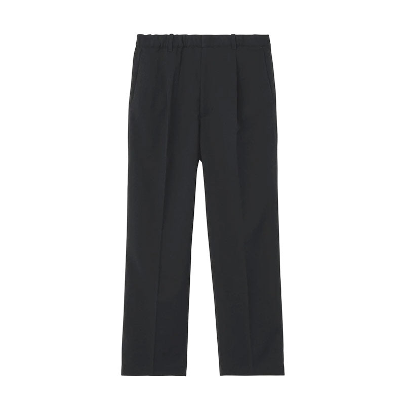 GOLDWIN | One Tuck Straight Pants Black
