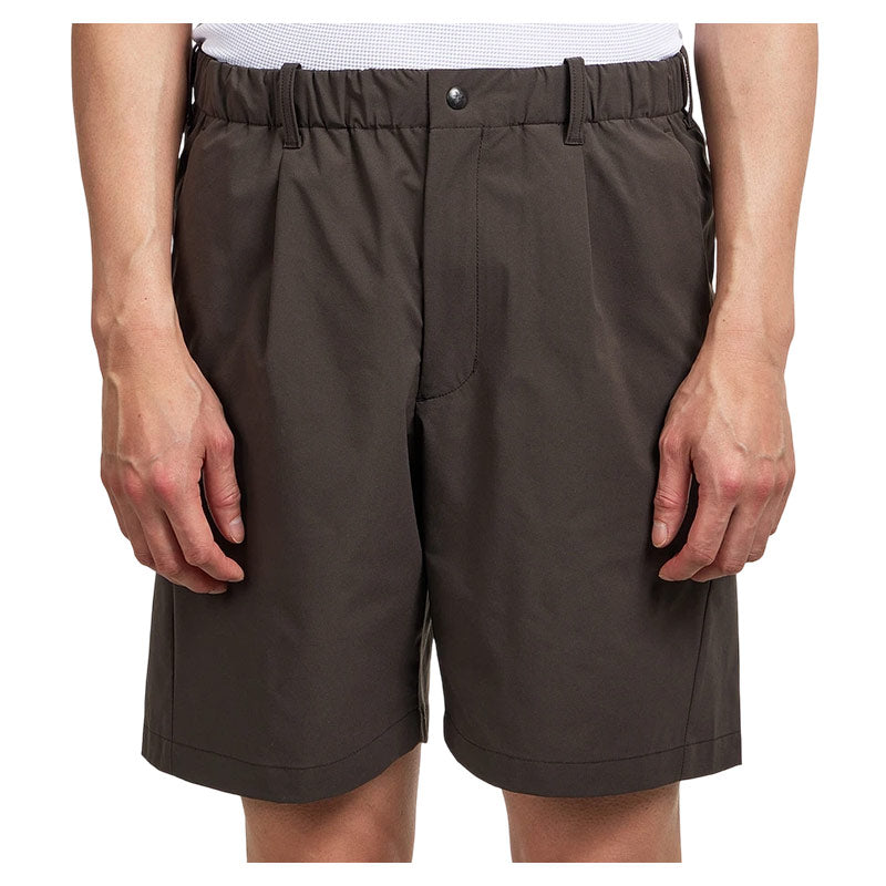 GOLDWIN | One Tuck Light Stretch Shorts Jet Brown