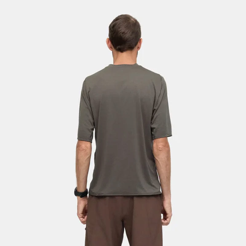 PORTAL | Lateral Peak Ss Tee Dark Olive