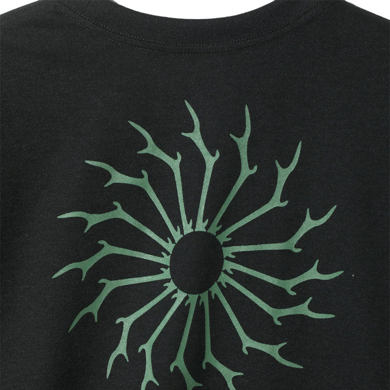 L/S Round Pocket Tee - Circle Horn Black