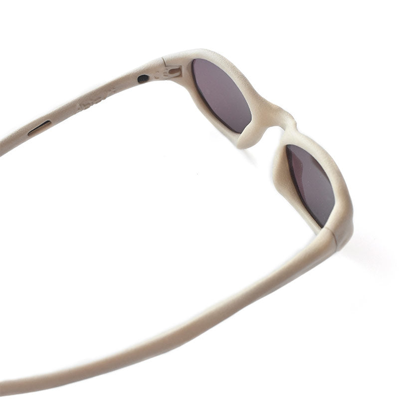 WEEKENDS x Abicsi x Rayon Vert – Wormholes Sunglasses Mistery Sand / Pyrope Red