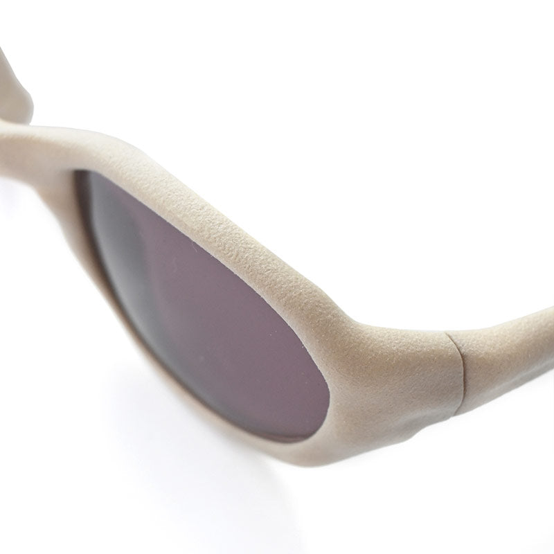 WEEKENDS x Abicsi x Rayon Vert – Wormholes Sunglasses Mistery Sand / Pyrope Red