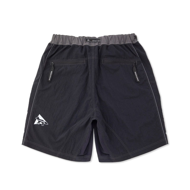 AND WANDER | AND WANDER x Maison Kitsune Hiking Short Pants Black